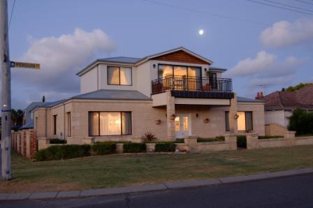 Holiday Apartments Perth - Accommodation Great Ocean Road 0