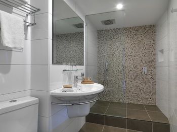 Hotel Grand Chancellor Melbourne - Accommodation Great Ocean Road 40