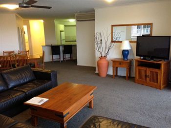 Atlantis Marcoola - Accommodation Great Ocean Road 8