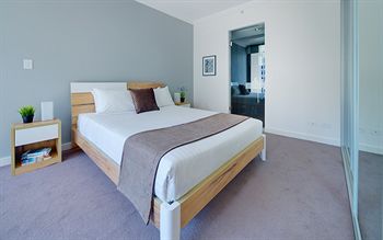 Zara Tower - Luxury Suites And Apartments - Accommodation Great Ocean Road 1