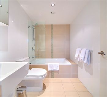 Zara Tower - Luxury Suites And Apartments - Accommodation Great Ocean Road 19