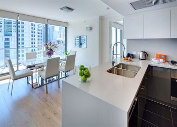 Zara Tower - Luxury Suites And Apartments - Accommodation Great Ocean Road 22