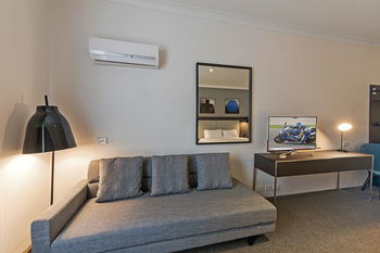 Quality Hotel CKS Sydney Airport - Accommodation Great Ocean Road 29