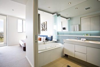 White Shells Luxury Apartments - Accommodation Great Ocean Road 11