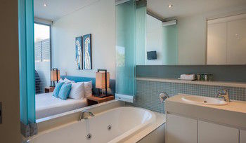 White Shells Luxury Apartments - Accommodation Great Ocean Road 39