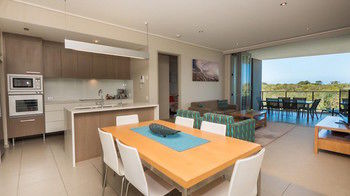 White Shells Luxury Apartments - Accommodation Great Ocean Road 65