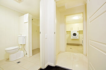 Astina Serviced Apartments - Central - Accommodation Great Ocean Road 0