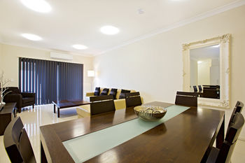Astina Serviced Apartments - Central - Accommodation Great Ocean Road 6
