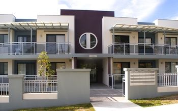 Astina Serviced Apartments - Central - Accommodation Great Ocean Road 16