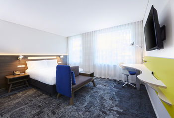 Holiday Inn Express Sydney Macquarie Park - Accommodation Great Ocean Road 6