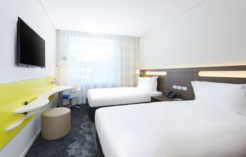 Holiday Inn Express Sydney Macquarie Park - Accommodation Great Ocean Road 9