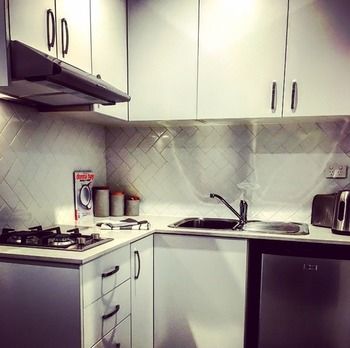 Bespoke Creative Serviced Apartments - Accommodation Great Ocean Road 10