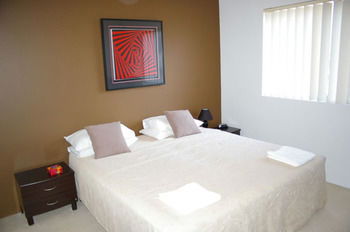 North Ryde 37 Cull Furnished Apartment - Accommodation Great Ocean Road 5