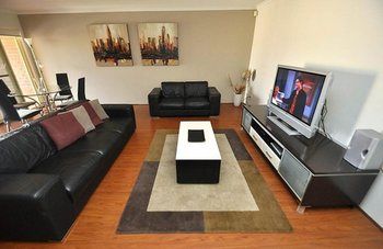 North Ryde 37 Cull Furnished Apartment - Accommodation Great Ocean Road 10