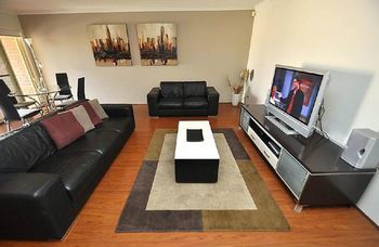 North Ryde 64 Cull Furnished Apartment - Accommodation Great Ocean Road 8