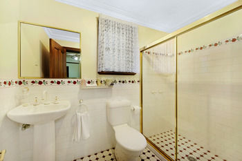 CBC Bed & Breakfast & Cafe - Accommodation Great Ocean Road 11