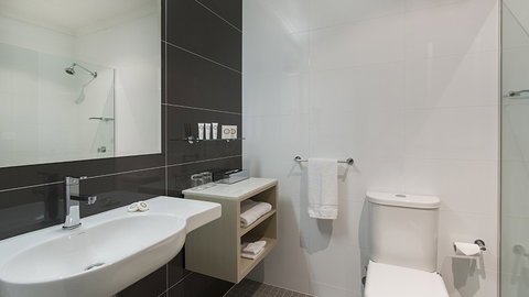 BEST WESTERN PLUS Apollo International Hotel - Accommodation Great Ocean Road 20