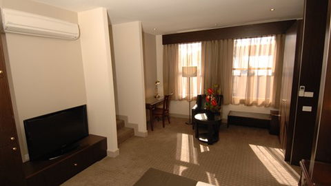 Quality Inn Heritage On Lydiard - Accommodation Great Ocean Road 1