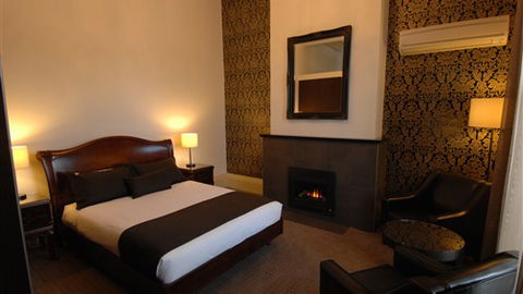 Quality Inn Heritage On Lydiard - Accommodation Great Ocean Road 0