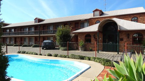 Hermitage Motor Inn - Accommodation Great Ocean Road 3