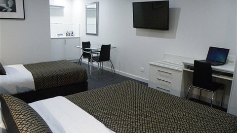 Hamilton Lonsdale Motel - Accommodation Great Ocean Road 2