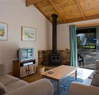 Surf Coast Cabins in Aireys Inlet - Accommodation Great Ocean Road