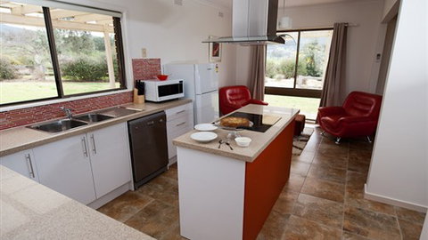 Sweetwater Stays Rural Retreat - Accommodation Great Ocean Road 2