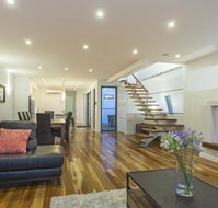Serenity Torquay Sea View Luxury Beachfront - Accommodation Great Ocean Road