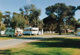Tumby Bay Caravan Park Cabins - Accommodation Great Ocean Road 2