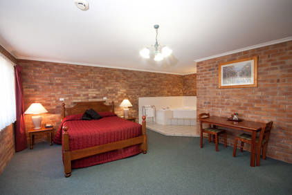 Allan Cunningham Motel And Old Wagon Restaurant - Accommodation Great Ocean Road 2