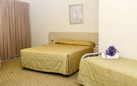 Motel 10 - Accommodation Great Ocean Road 2