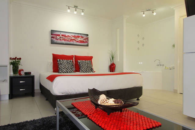 Walkervale QLD Accommodation Great Ocean Road