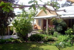 Kemeys Mountain Hideaway - Accommodation Great Ocean Road 0