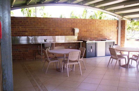 Rollingstone Beach Caravan Resort - Accommodation Great Ocean Road 6