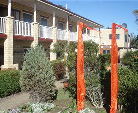 Baywatch Manor Augusta YHA - Accommodation Great Ocean Road 0