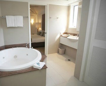 Novotel Twin Waters Resort - Accommodation Great Ocean Road 4