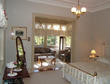 Whispering Pines - Accommodation Great Ocean Road 0