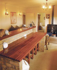 Hillside Bed And Breakfast And Gumnut Cottage - Accommodation Great Ocean Road 2