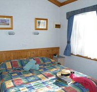 Lake Hamilton Motor Village and Caravan Park - Accommodation Great Ocean Road