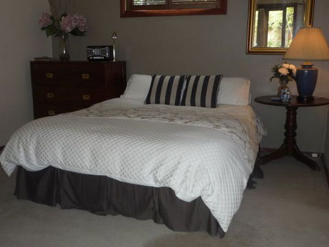 Apartments On-The-Park: The Studio - Accommodation Great Ocean Road 9