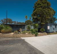 Colonial Holiday Park and Leisure Village