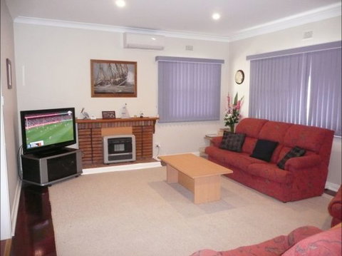 Jetty Views - Accommodation Great Ocean Road 2