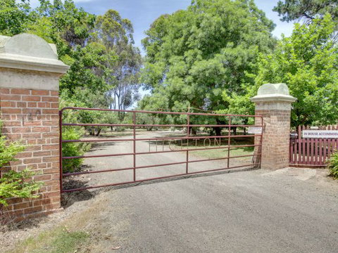 Highton Manor - Accommodation Great Ocean Road 3
