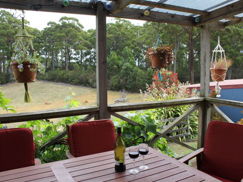 Eagle's Roost Farmstay B&B - Accommodation Great Ocean Road 3