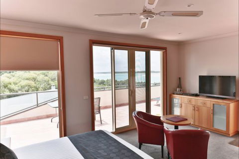Eugenie's Luxury Accommodation - Accommodation Great Ocean Road 1