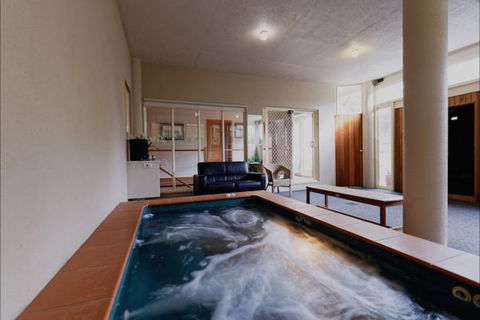 Eugenie's Luxury Accommodation - Accommodation Great Ocean Road 7
