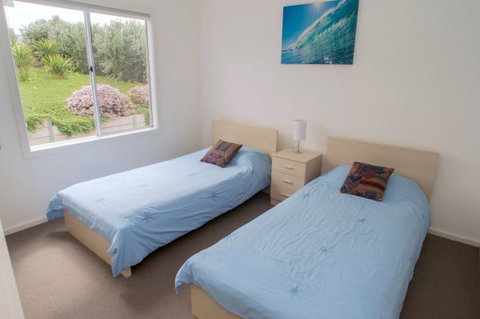 Ocean Sounds - Accommodation Great Ocean Road 8