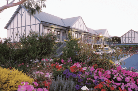 Country Comfort Adelaide Manor - Accommodation Great Ocean Road