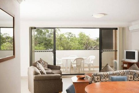 Pacific International Apts Bankstown - Accommodation Great Ocean Road 1