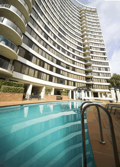 Breakfree Capital Tower - Accommodation Great Ocean Road